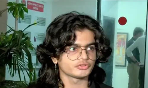Karachi police arrest two over alleged abduction of young man in DHA Karachi police arrest two over alleged abduction of young man in DHA