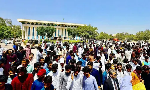 Students of three Sindh universities rally for unsuccessful SPSC exam candidates Students of three Sindh universities rally for unsuccessful SPSC exam candidates