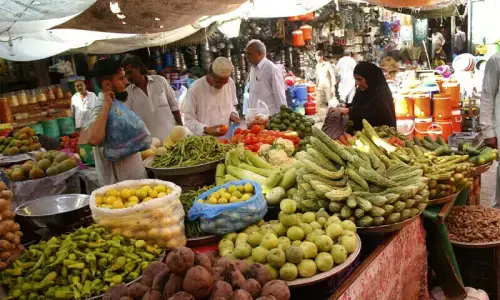 Editorial: The govt cannot control global oil prices but it can do other things to ease the hardships of ordinary citizens Editorial: The govt cannot control global oil prices but it can do other things to ease the hardships of ordinary citizens