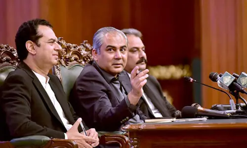Govt vows to thwart march on Islamabad by any means