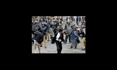 An attack on the bar: The re-imprisonment of Imaan Mazari and Hadi Chattha