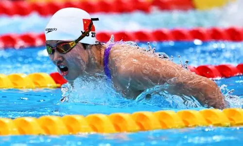 China swim sensation, 13, sets Asian Games record after Japan win early