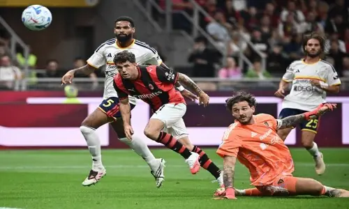 AC Milan and Juventus end blips with home wins AC Milan and Juventus end blips with home wins