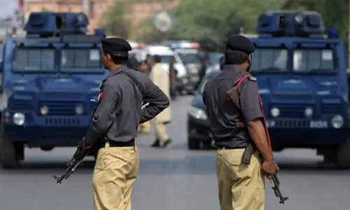 High-powered body to probe death of family in &lsquo;locked flat&rsquo; in Karachi's Ahsanabad