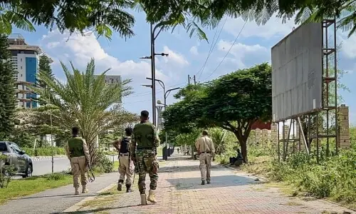 Rebels seize airports, clash with govt forces in Ethiopia Rebels seize airports, clash with govt forces in Ethiopia