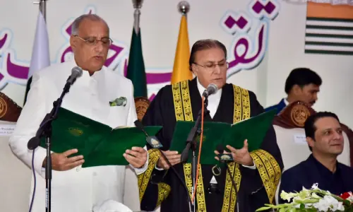 PML-N's Dr Najeeb Naqi sworn in as AJK president after his election PML-N's Dr Najeeb Naqi sworn in as AJK president after his election