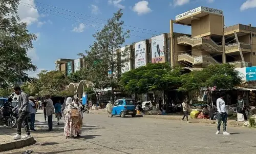 Ethiopia descends into ‘full-blown war’ Ethiopia descends into ‘full-blown war’