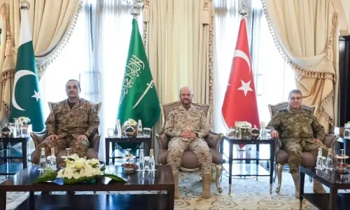 What comes after Riyadh meeting between the Pakistani, Saudi and Turkish military chiefs?