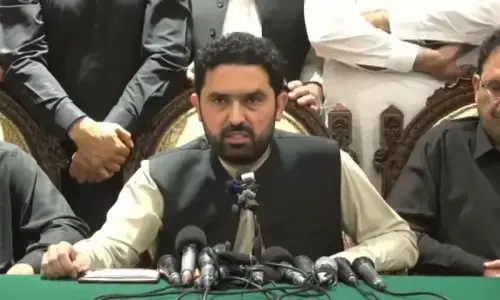 KP CM Afridi open to dialogue with govt but warns against 'misadventure' KP CM Afridi open to dialogue with govt but warns against 'misadventure'