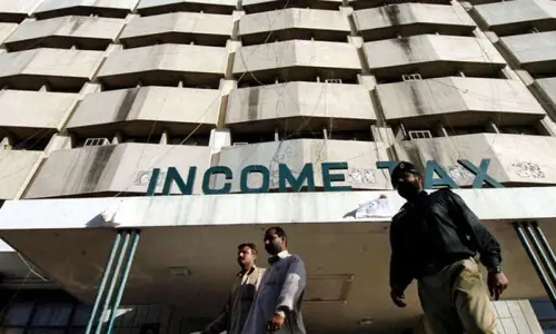 Stakeholders want tax returns date extended