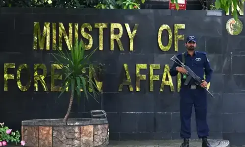 3 Pakistanis among 5 crew lost during operation to recover ship hijacked by Somali pirates, FO confirms