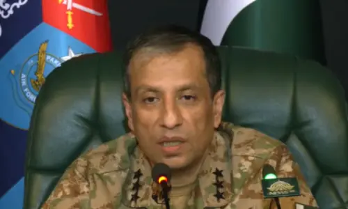 Fight against terrorism is 'paramount', cannot be 'sacrificed at altar of anyone&rsquo;s politics': DG ISPR