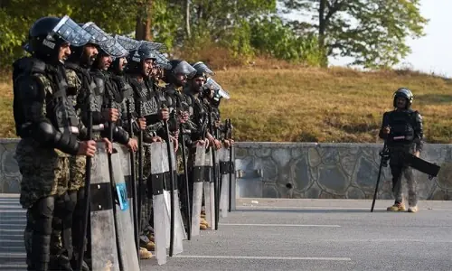 Islamabad administration seeks 10-day extension of Rangers deployment ahead of PTI’s long march Islamabad administration seeks 10-day extension of Rangers deployment ahead of PTI’s long march