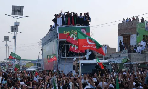 'We are not yes-men': CM Afridi launches PTI long march to Islamabad, convoy enters Karak district