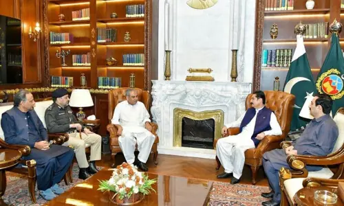 Govt, PTI blame each other for dialogue failure