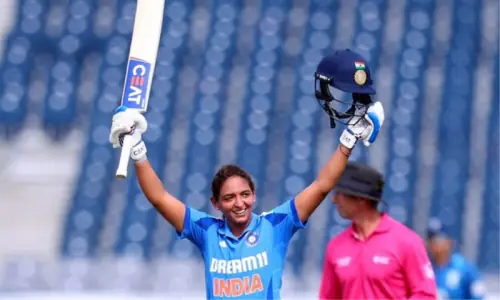 Kaur quits as India's women's cricket captain Kaur quits as India's women's cricket captain