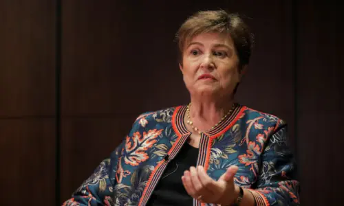 AI 'widening economic inequality', IMF chief warns