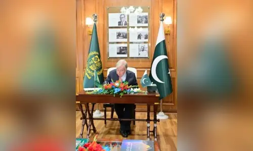 Pakistan waging ‘global war’ against terrorism, Naqvi tells UN chief on last day of his visit Pakistan waging ‘global war’ against terrorism, Naqvi tells UN chief on last day of his visit