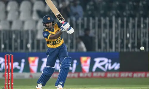 Udara&rsquo;s 91 lifts Sri Lanka to 182-8 against Pakistan in first T20I