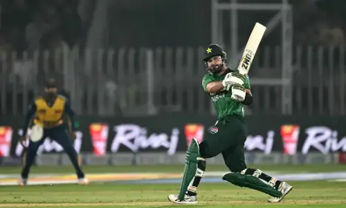 Experiment or stick with the winning XI? Pakistan face selection dilemma ahead of second Sri Lanka T20I Experiment or stick with the winning XI? Pakistan face selection dilemma ahead of second Sri Lanka T20I