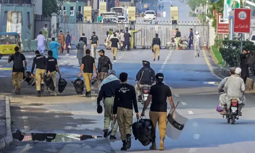 Khyber Pakhtunkhwa in governor&rsquo;s hands after Centre slaps emergency