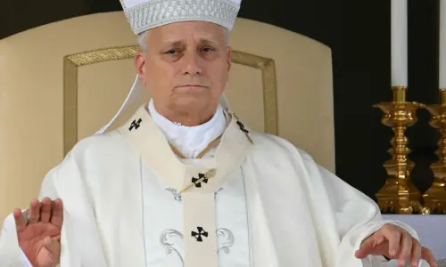 Pope Leo heads to Rome hospital for lung operation