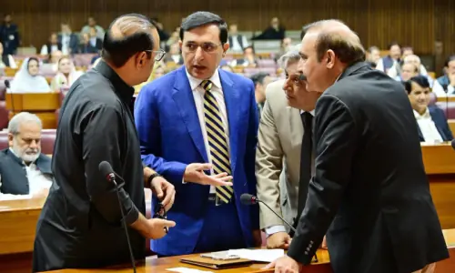 National Assembly passes resolution endorsing Centre's imposition of emergency in KP National Assembly passes resolution endorsing Centre's imposition of emergency in KP