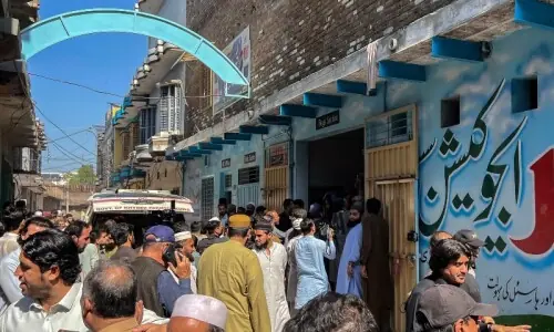 Peshawar High Court seeks govt response to petitions about school collapse Peshawar High Court seeks govt response to petitions about school collapse