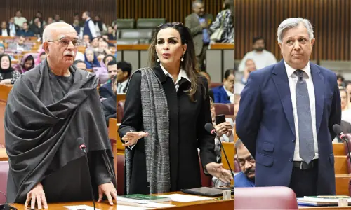 Joint parliamentary session debates resolutions on emergency, governor&rsquo;s rule in KP