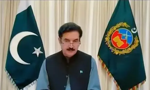 KP Governor Kundi announces amended welfare scheme for police officers, martyrs&rsquo; families