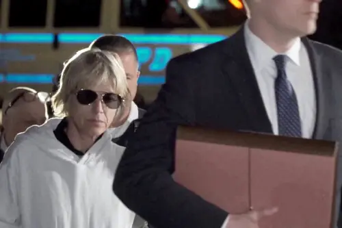 Actor Selma Blair did not try to open aircraft door, harm anyone, publicist says after arrest