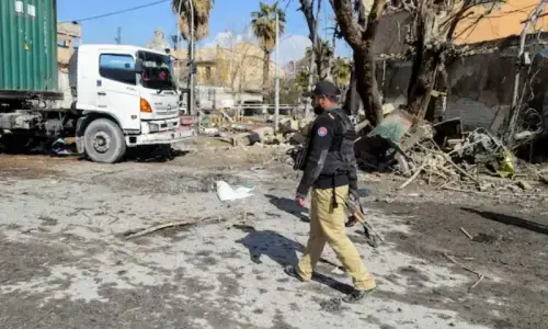Armed men abduct 20 under-training police personnel in Mastung: officials