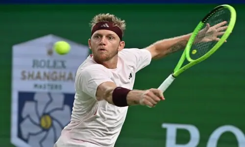 Davidovich Fokina beats Zverev, sets up all-Spanish Shanghai final with Jodar