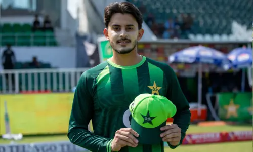 Saad Baig handed debut as Sri Lanka win toss, bowl first in ODI tri-series opener against Pakistan