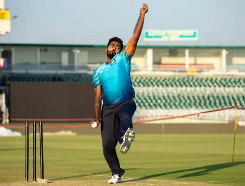 England, SL seek revival in tri-series clash England, SL seek revival in tri-series clash