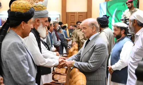PM promises &lsquo;better days ahead&rsquo; for KP