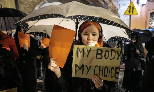 Thousands protest in Poland for abortion rights Thousands protest in Poland for abortion rights