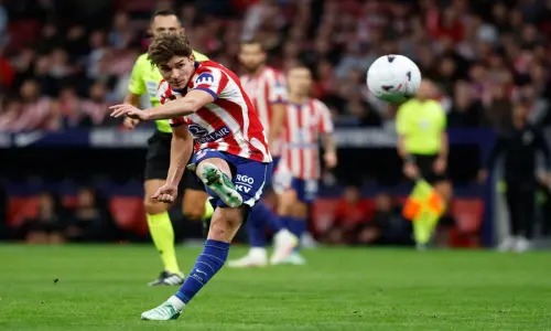 Apologetic Alvarez fires Atletico to win against Deportivo