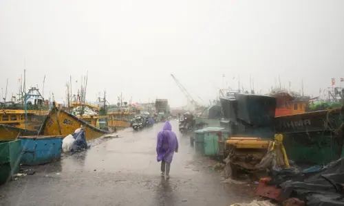 India orders evacuations as Cyclone Arnab looms India orders evacuations as Cyclone Arnab looms