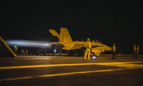 US warns Gulf states of possible 'short, intense' Iran war after midterms: report