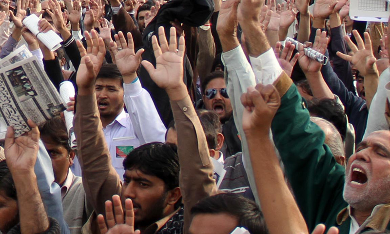 Protesters demonstrate in Islamabad.—Photo by Online