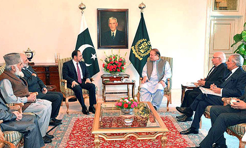 Delegation of the Afghan High Peace Council, headed by its chairman Salahuddin Rabbani, call on Prime Minister Nawaz Sharif on November 21, 2013.—APP Photo