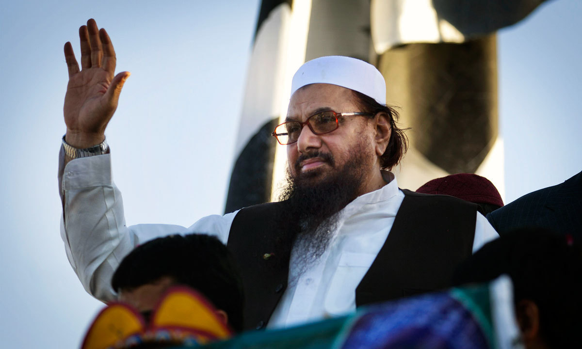 انہوں نے کہا کہ  کسی کو پاکستان کی طرف میلی آنکھ سے دیکھنے نہیں دیں گے  ہمیں اپنی بہادر افواج پر فخر ہے۔