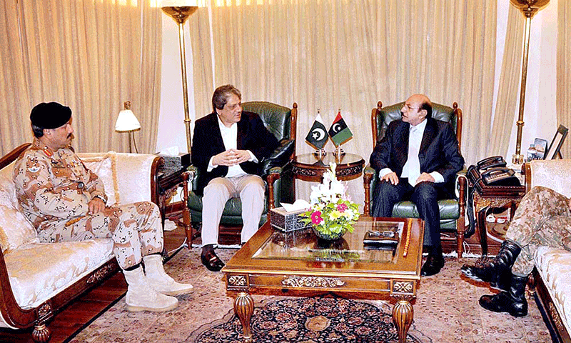 Sindh Governor Dr. Ishratul Ibad Khan, Sindh Chief Minister Syed Qaim Ali Shah, Corps Commander Karachi Lieutenant General Sajjad Ghani and DG Rangers Sindh Maj. General Rizwan Akhtar during meeting at CM House. — Photo by APP