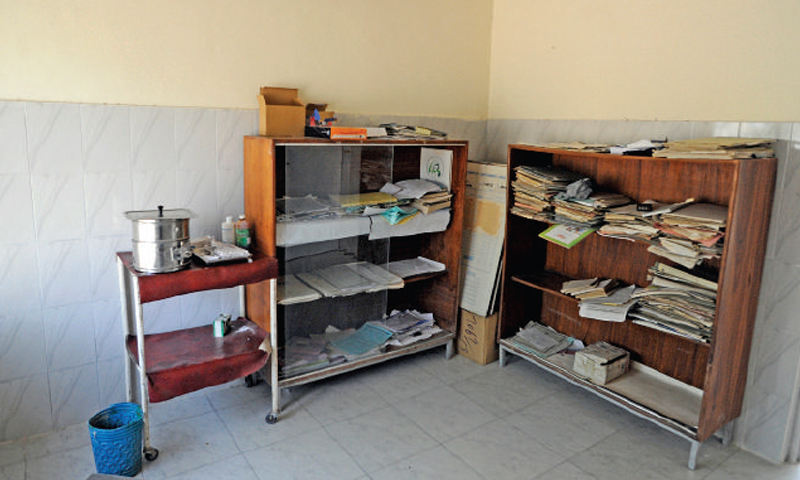 Absence of funds has forced the administration of BHU in Shah Allah Ditta village to set up a ‘dressing room’ in the store room. Minor injuries are treated at the ‘dressing room’ but there is no chair or relevant equipment available for the patients.