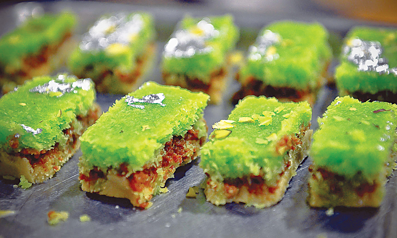 Kaiser-pak that looks like lush grass growing on rich soil.