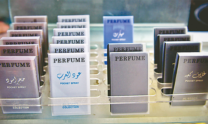 Pocket attar sprays. 