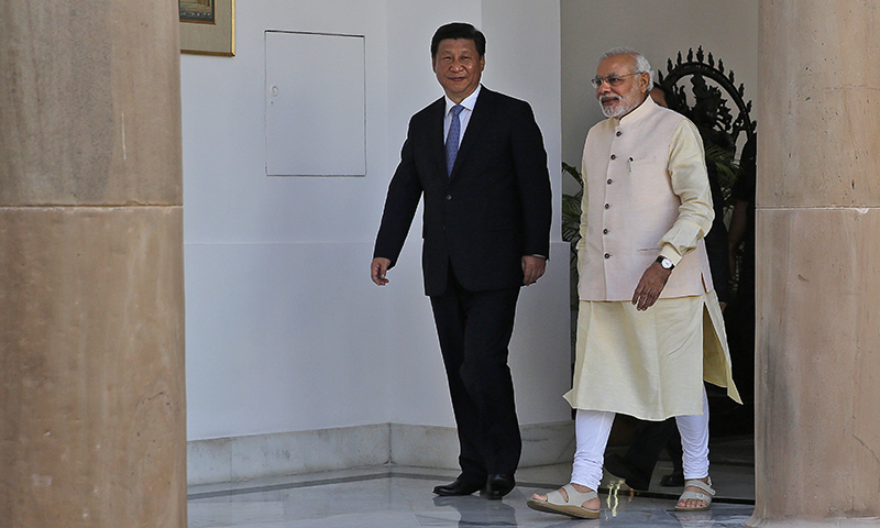 Modi 'expresses concern' to Xi on disputed border issues - World - DAWN.COM
