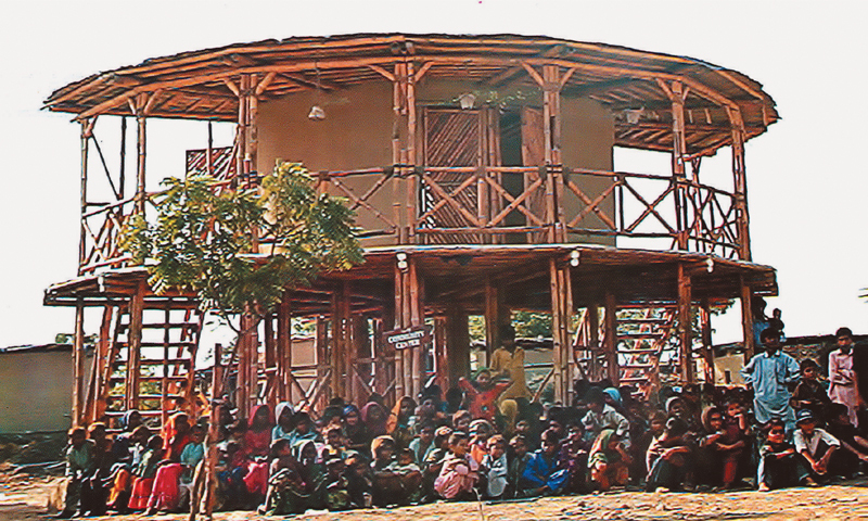 Flood-resistant elevated Women’s Centre built on stilts to provide safety from recurring high floodwaters in Sindh.