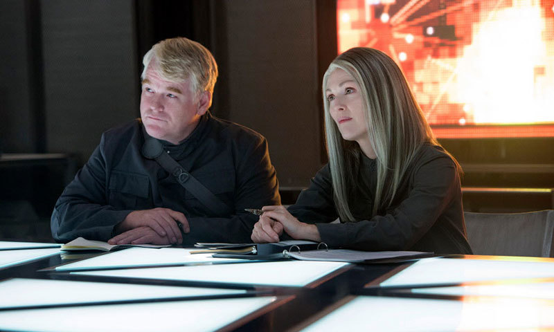 Philip Seymour Hoffman and Julianne Moore in a scene from 